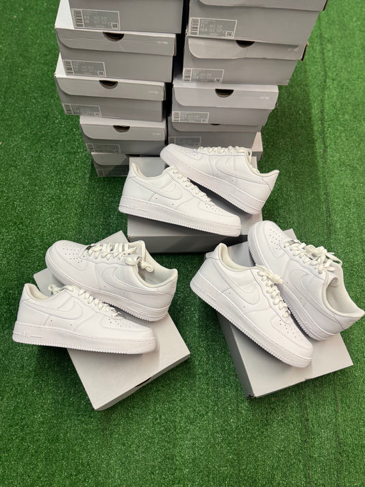 DS NIKE AF1